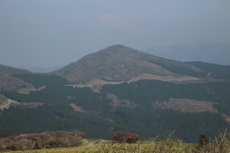 30_魂の山の上の富士