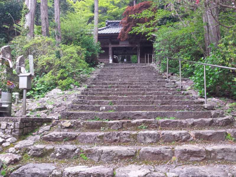 2016-04-10-10.24.30_青龍寺山門への階段