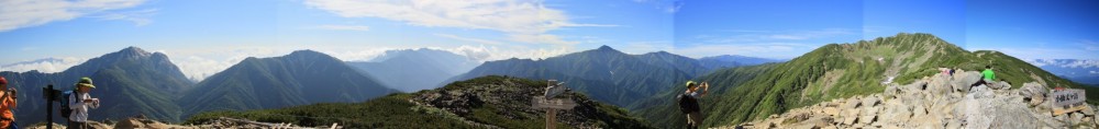小仙丈ケ岳からのパノラマ写真
