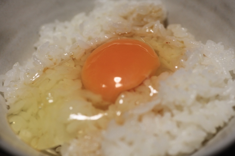 TKG(卵かけご飯)の美味しい食べ方_工程2