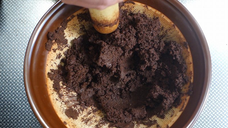 カカオ豆からチョコレートの作り方4_1時間くらい