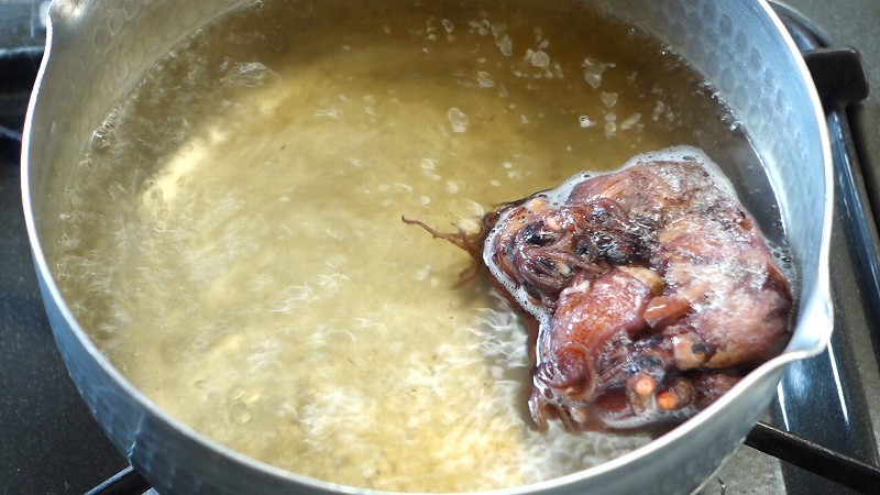 干しホタルイカのオリーブオイル漬けの作り方1_冷凍のまま