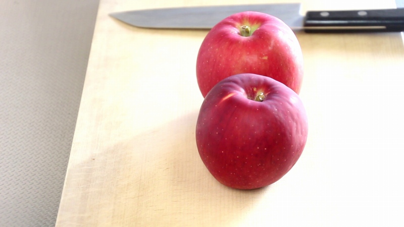 りんごだけでりんご酢の材料_りんご