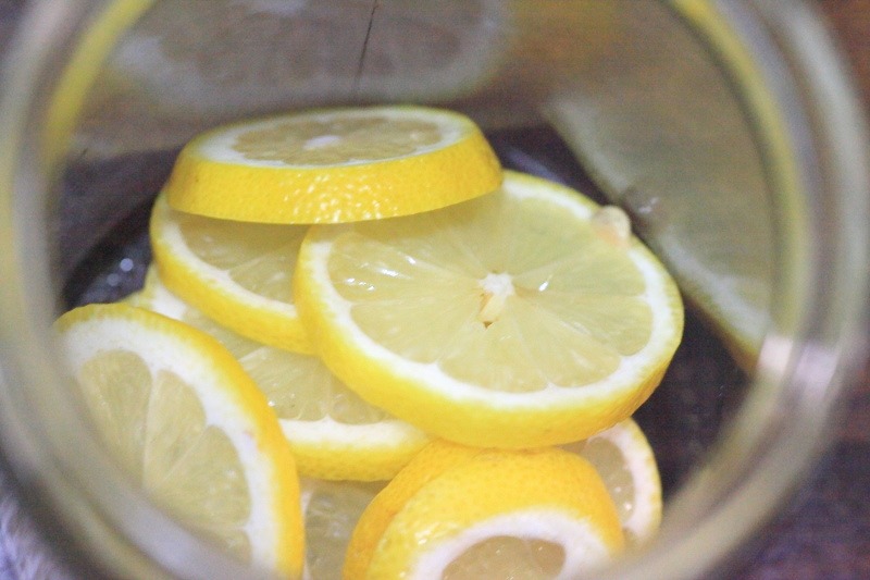 レモンシロップ工程3_1段目レモン