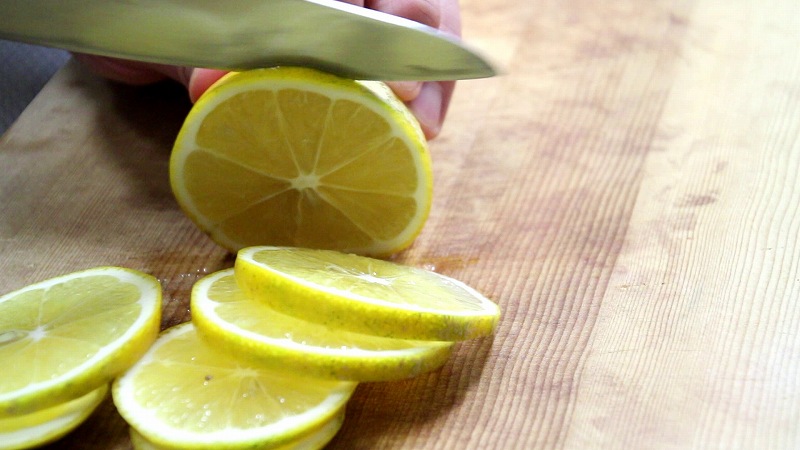 炊飯器で作るレモンシロップの作り方2_薄切り